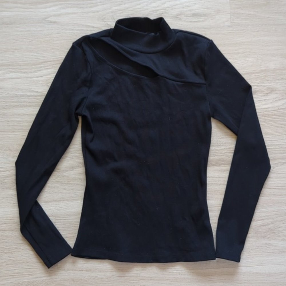 Ever New Coco Asymmetric Cutout Top Sm